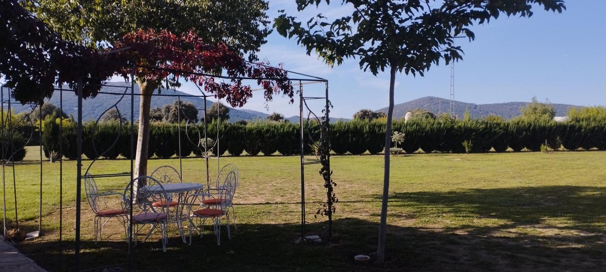 Finca Los Pajaros Cerca De Puy Du Fou Toledo Navahermosa  Luaran gambar